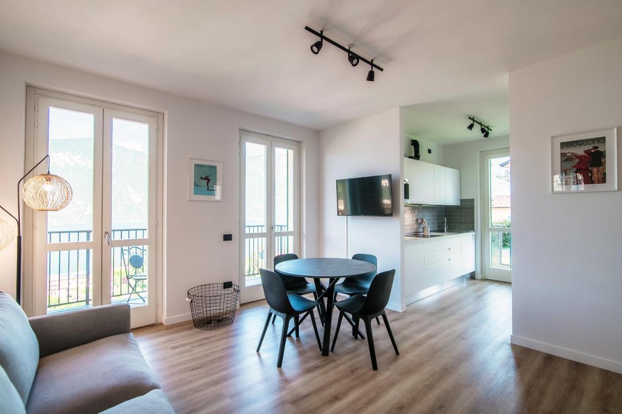 Olive Tree Lake View Apartment Bellagio Exterior photo
